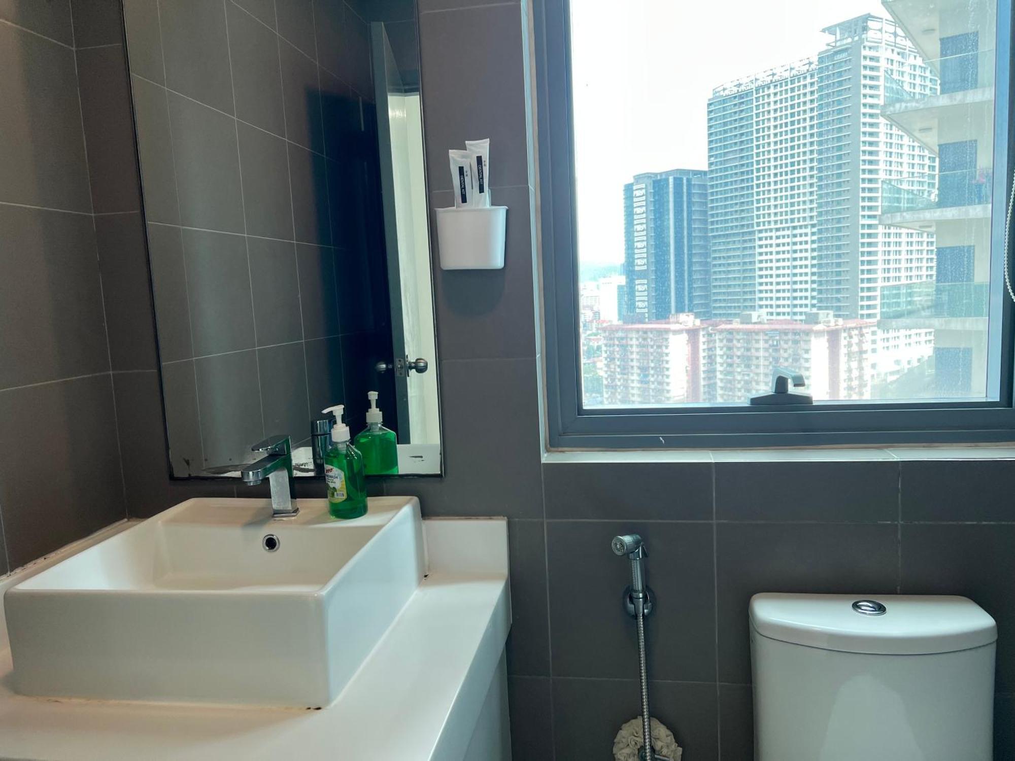 Summer Suites Victory House Kuala Lumpur Luaran gambar