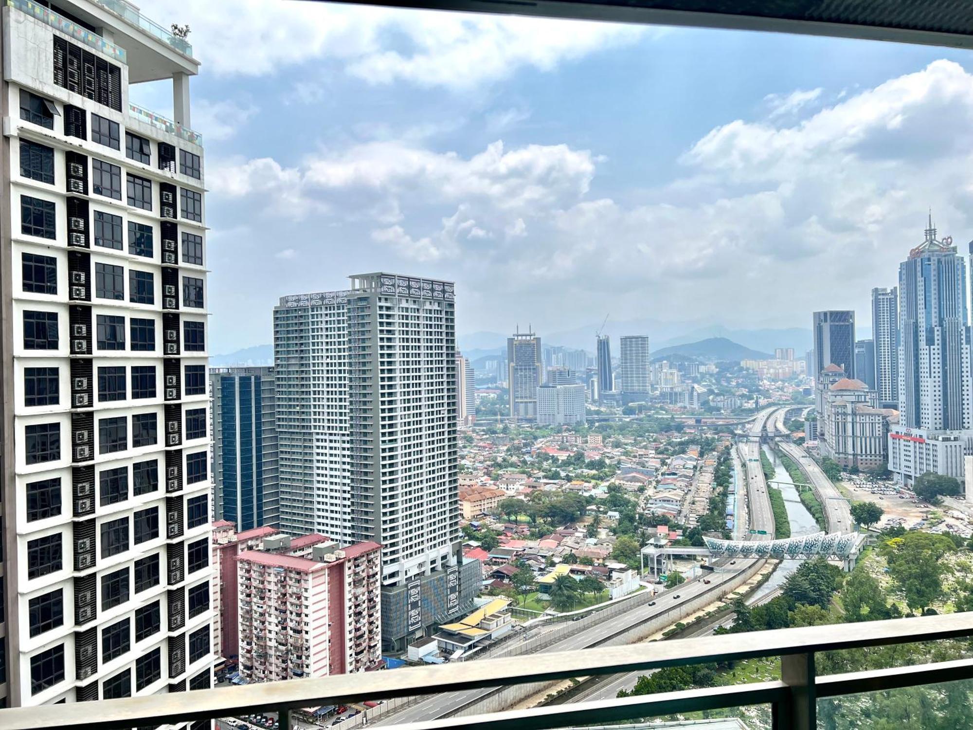 Summer Suites Victory House Kuala Lumpur Luaran gambar